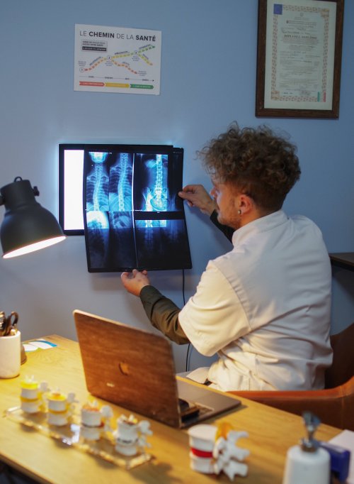 Douleurs musculaire chez les personnes agées chiropracteur La Thuile